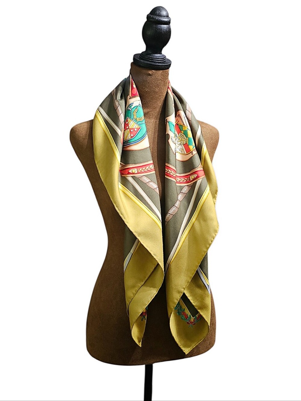 GUCCI SCARF - Picture 3 of 16